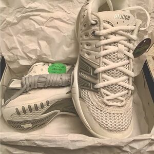 NEW PRINCE women’s tennis shoes, pickleball. T22, size 7 wide. Cushion, NWT